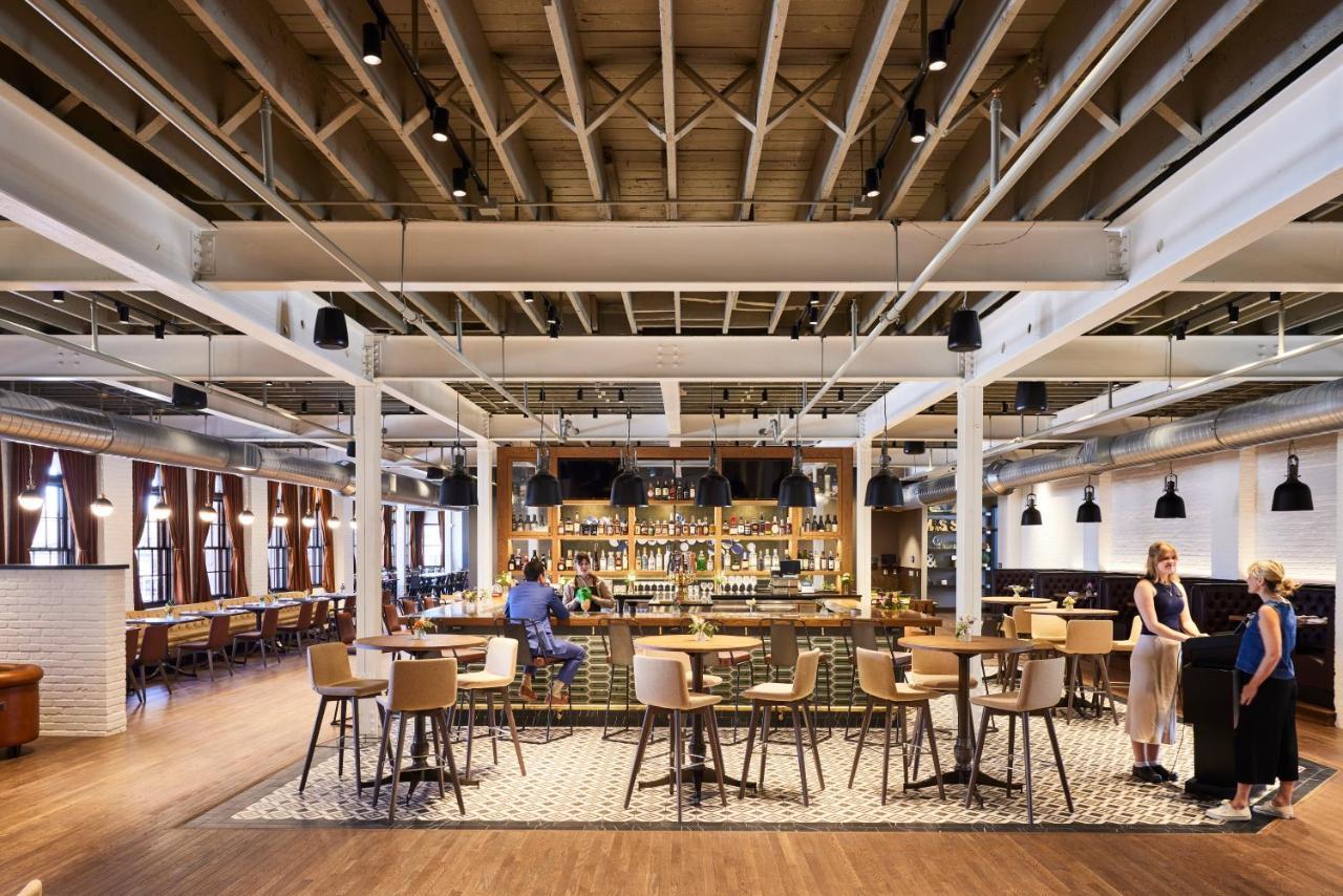 The Confluence Hotel Hastings Esterno foto